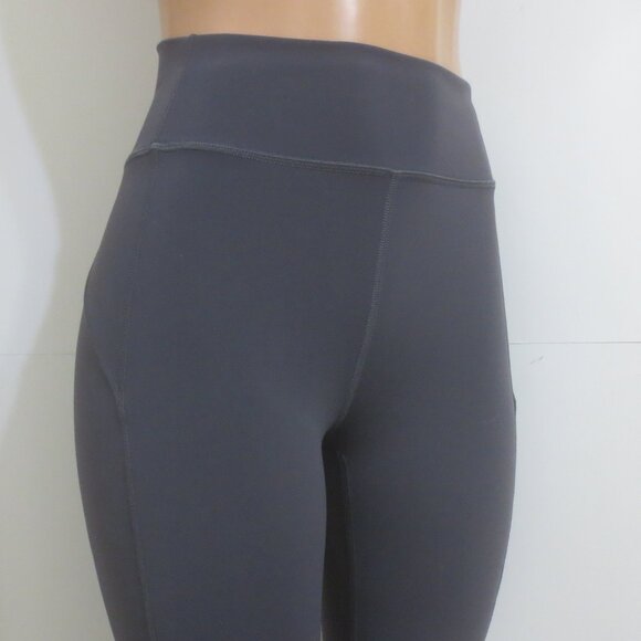 lululemon athletica Pants - ⭐For Bundles Only⭐ Lululemon Pants Capri Gray 6